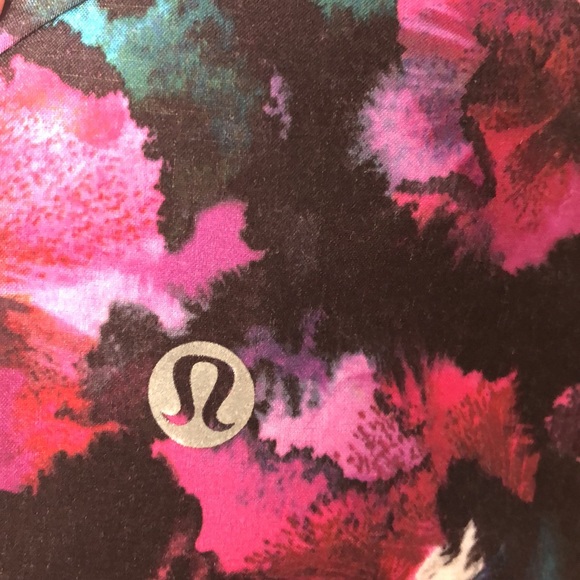 Lululemon Speed Short Mini Midnight Bloom Black Deep Fuchsia W7A19S NO LINER / 4 - Picture 4 of 14